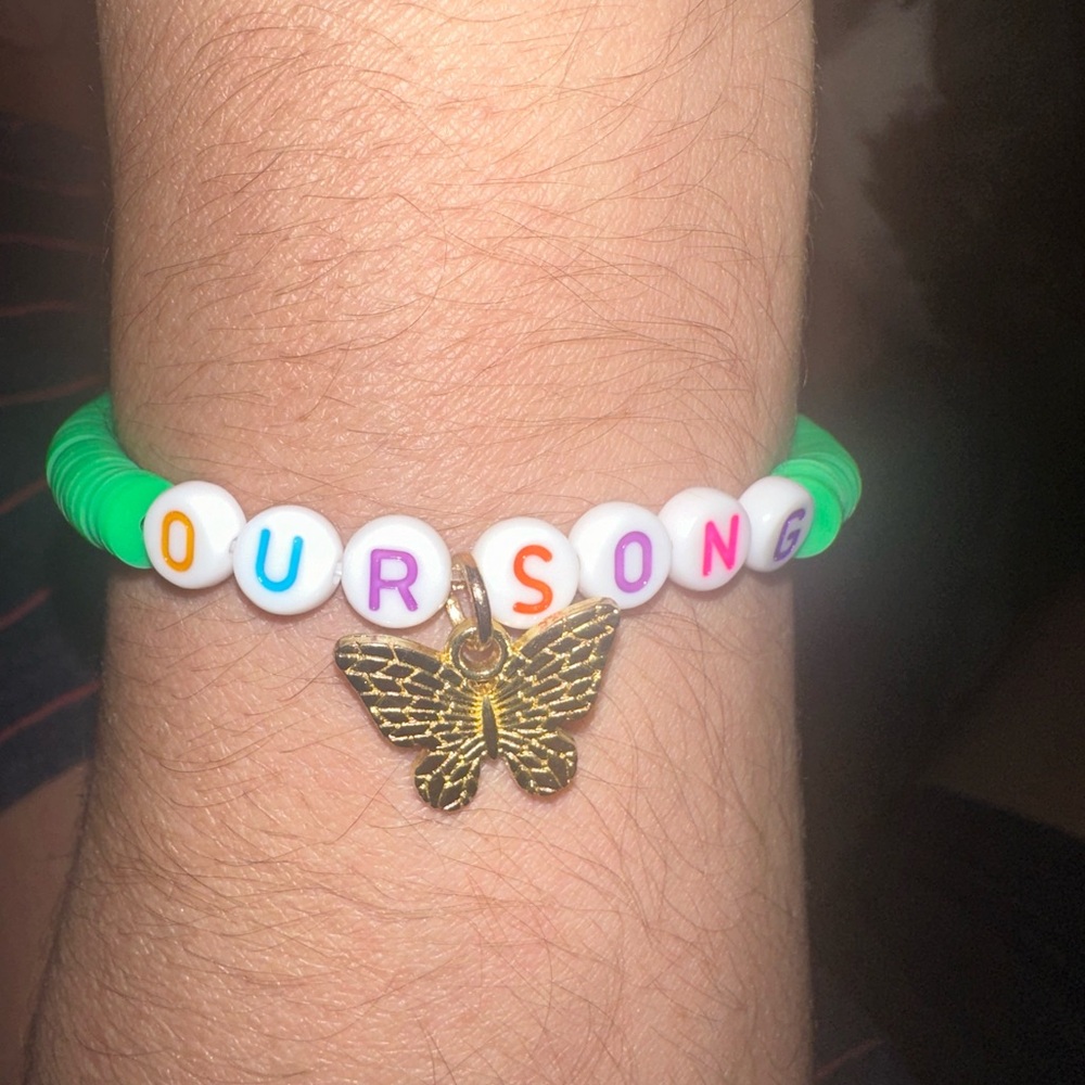 Single string bracelets - Picture 2 of 2